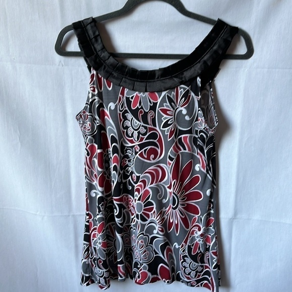Bohemian Sleeveless Blouse Top - Picture 5 of 11